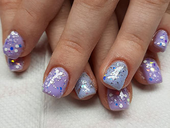 Gel-lakk körmök 20230328_154641.jpg [Készült: 2023. 03. 28. - samsung SM-A505FN]