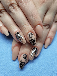 Porcelán műköröm 20230110_113031.jpg [Készült: 2023. 01. 10. - samsung SM-A505FN]