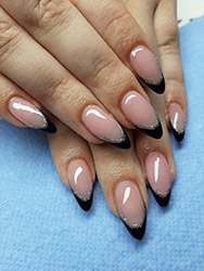 Porcelán műköröm 20230117_142627.jpg [Készült: 2023. 01. 17. - samsung SM-A505FN]